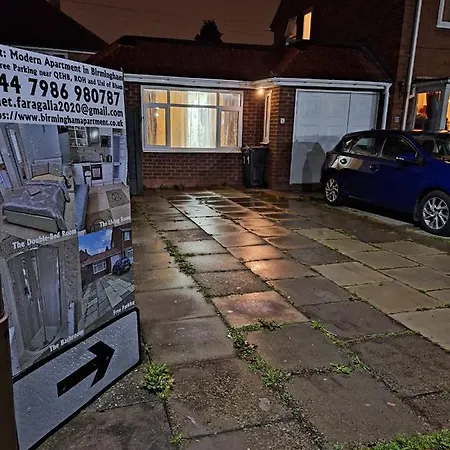 Luxury Apartment In Birmingham With Free Parking. Exterior photo